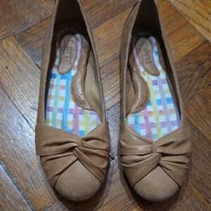 Born Women's Flats with Knotted Design